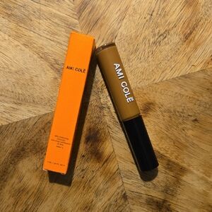 Ami Cole Skin-Enhancing Concealer